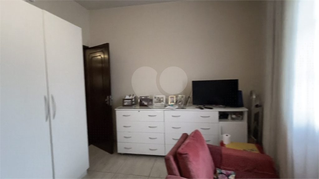 Casa à venda com 3 quartos, 360m² - Foto 16