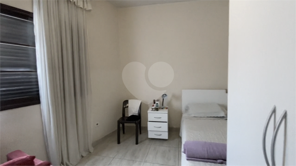 Casa à venda com 3 quartos, 360m² - Foto 14