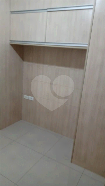 Apartamento à venda com 2 quartos, 45m² - Foto 9