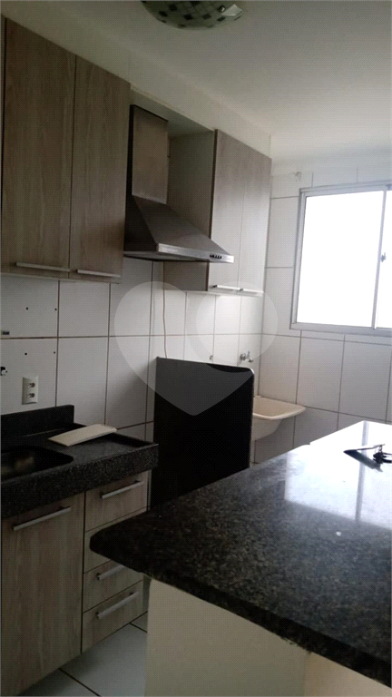 Apartamento à venda com 2 quartos, 45m² - Foto 3