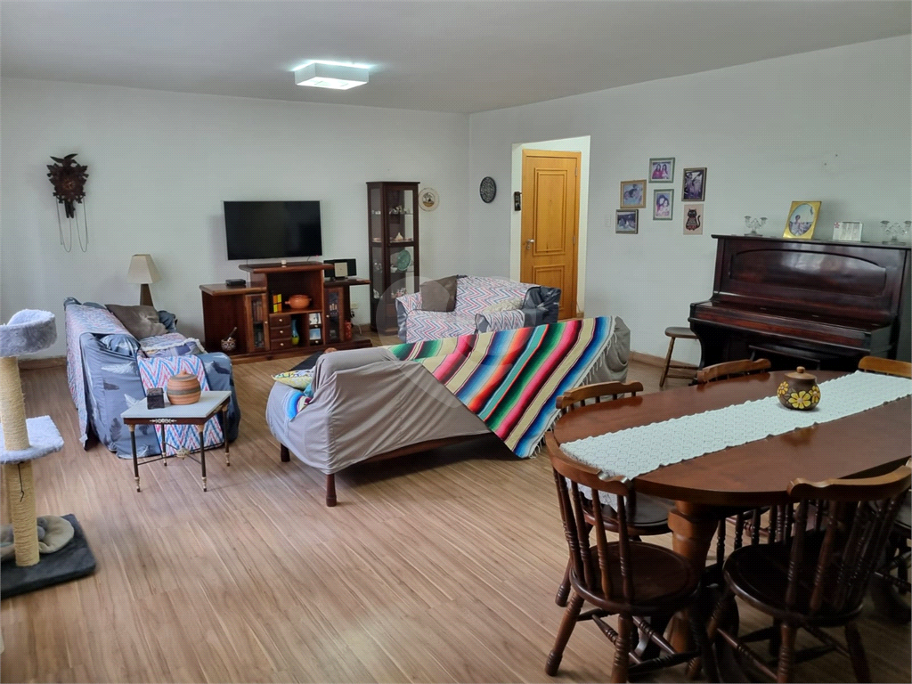 APARTAMENTO em ACLIMAÇÃO