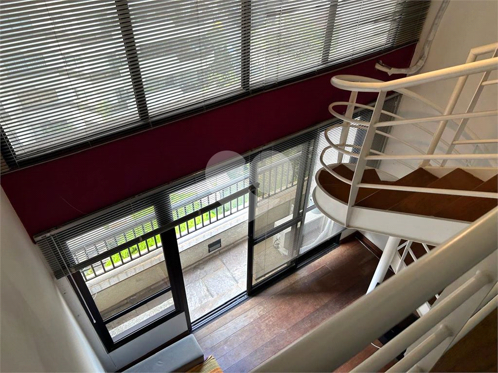 APARTAMENTO em JARDIM PAULISTA