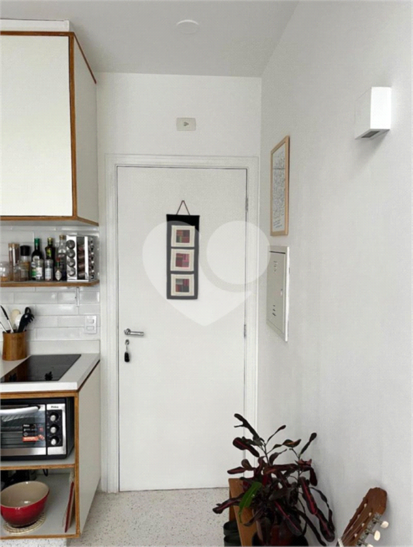 APARTAMENTO em JARDIM PAULISTA