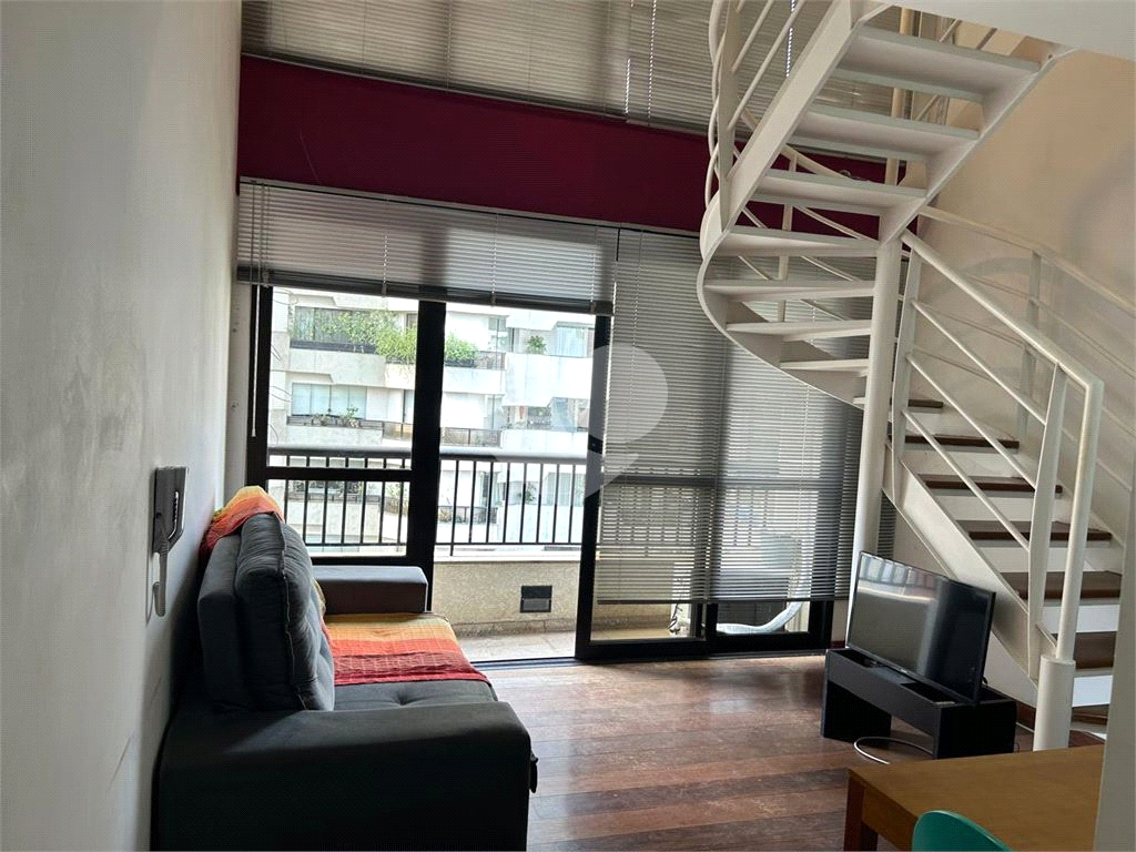 APARTAMENTO em JARDIM PAULISTA