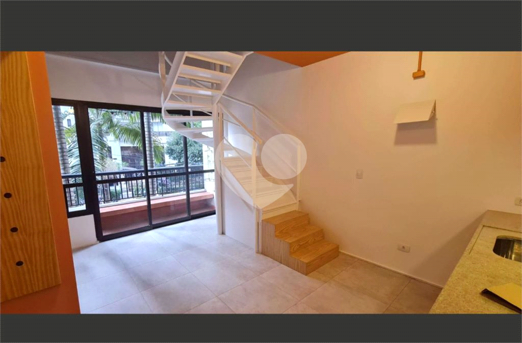 APARTAMENTO em JARDIM PAULISTA