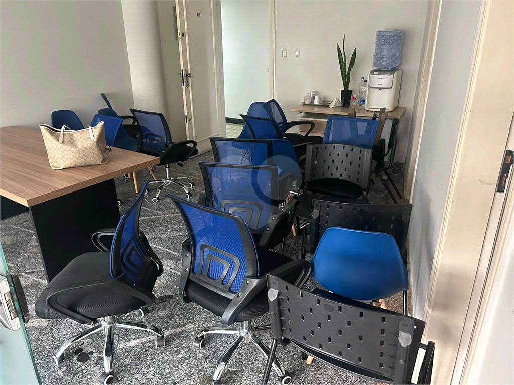 Oportunidade Única! Sala Comercial no Melhor Bairro da Zona Norte