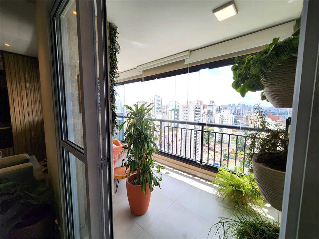 Apartamento - Saúde - 1 Dormitório sendo Suíte - 2 Banheiros - 2 Vagas