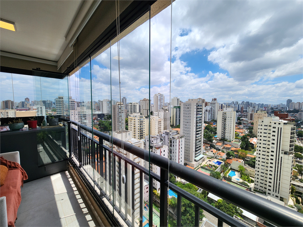 Apartamento - Saúde - 1 Dormitório sendo Suíte - 2 Banheiros - 2 Vagas
