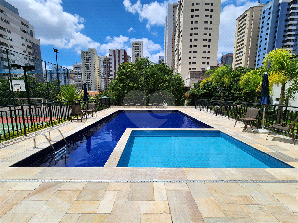 Apartamento - Saúde - 1 Dormitório sendo Suíte - 2 Banheiros - 2 Vagas