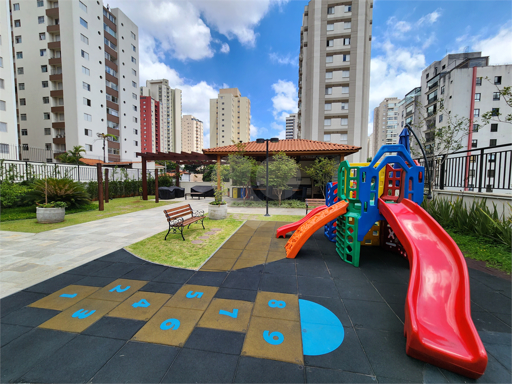 Apartamento - Saúde - 1 Dormitório sendo Suíte - 2 Banheiros - 2 Vagas
