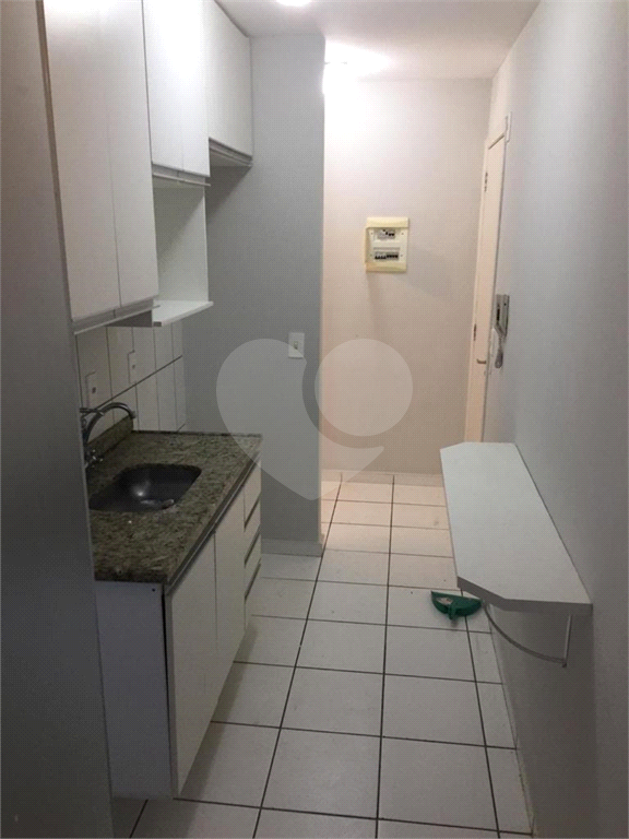 Apartamento à venda com 2 quartos, 48m² - Foto 10