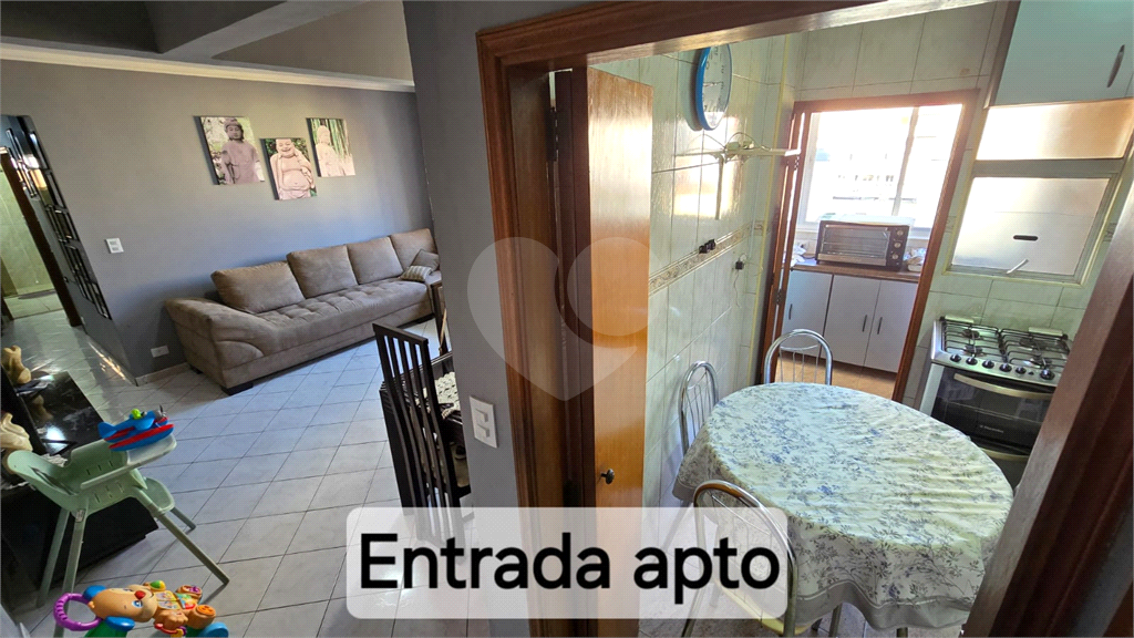 APARTAMENTO em SANTANA