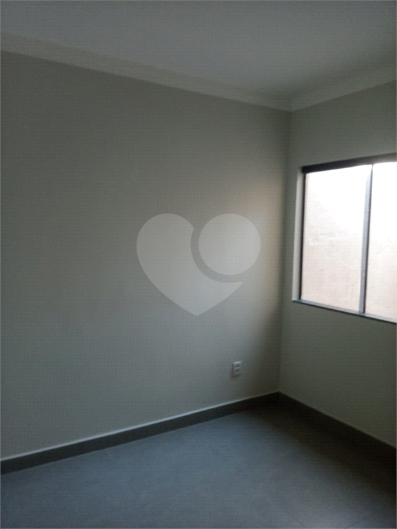 Casa para alugar com 2 quartos, 230m² - Foto 11