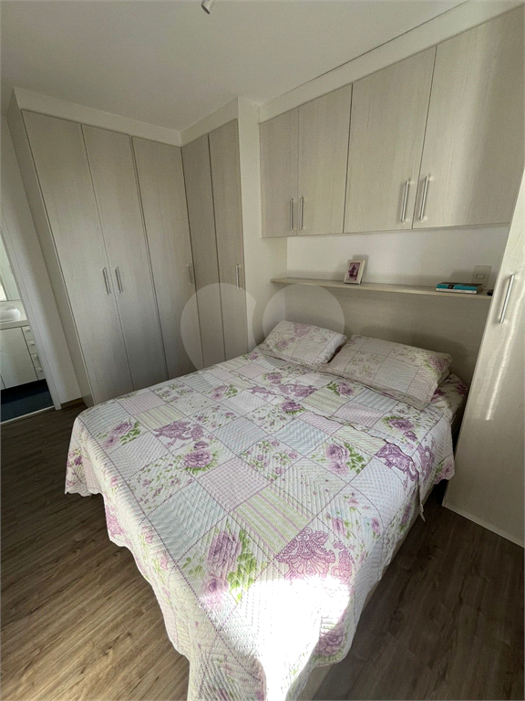 Apartamento a venda no Bairro de Santana - Rua Alfredo Pujol