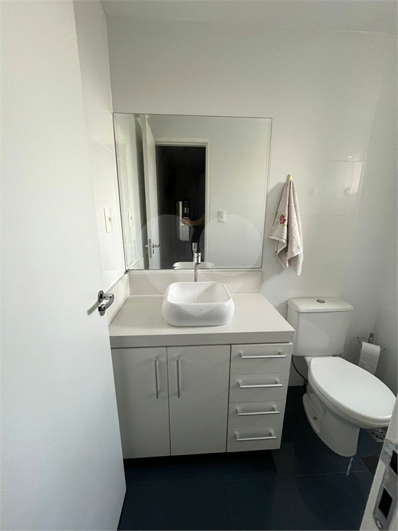 Apartamento a venda no Bairro de Santana - Rua Alfredo Pujol