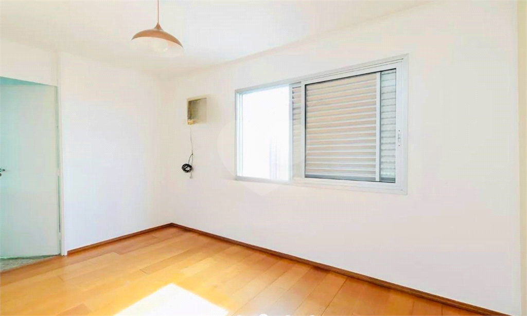 APARTAMENTO em SANTANA