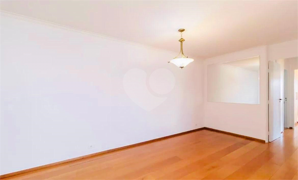 APARTAMENTO em SANTANA