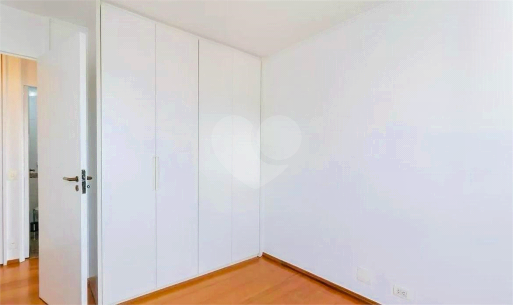 APARTAMENTO em SANTANA