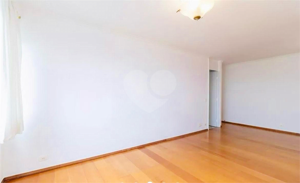 APARTAMENTO em SANTANA