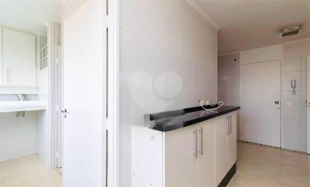 APARTAMENTO em SANTANA