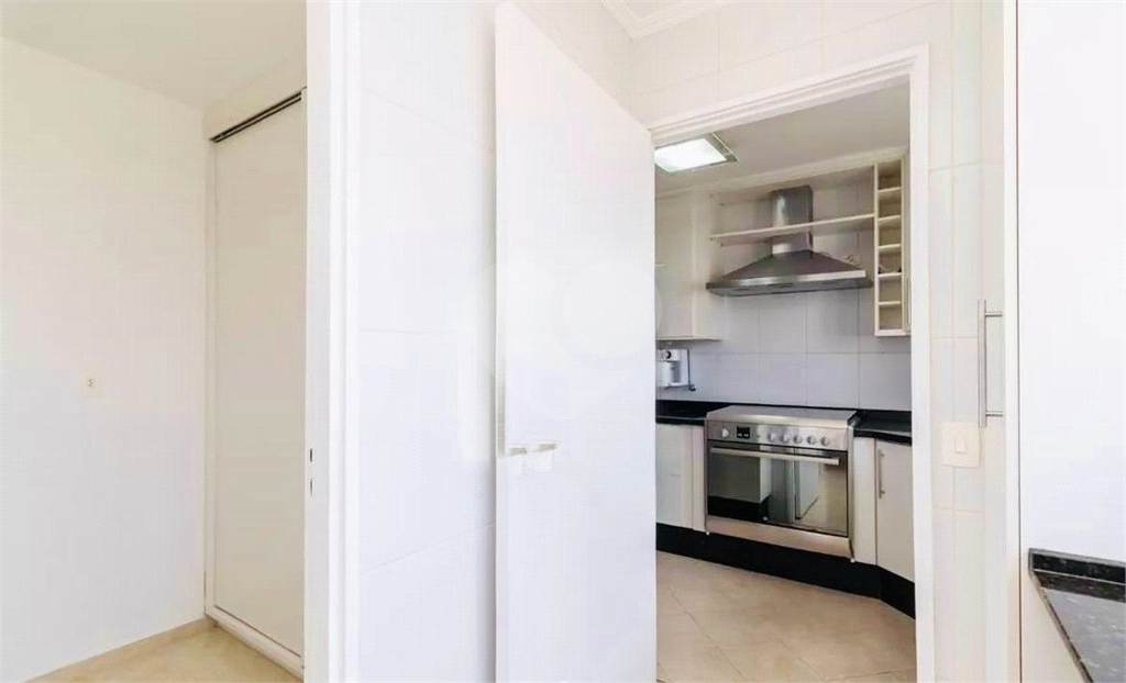 APARTAMENTO em SANTANA