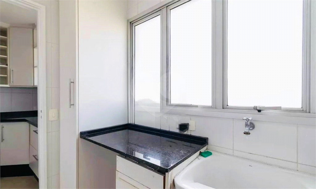 APARTAMENTO em SANTANA