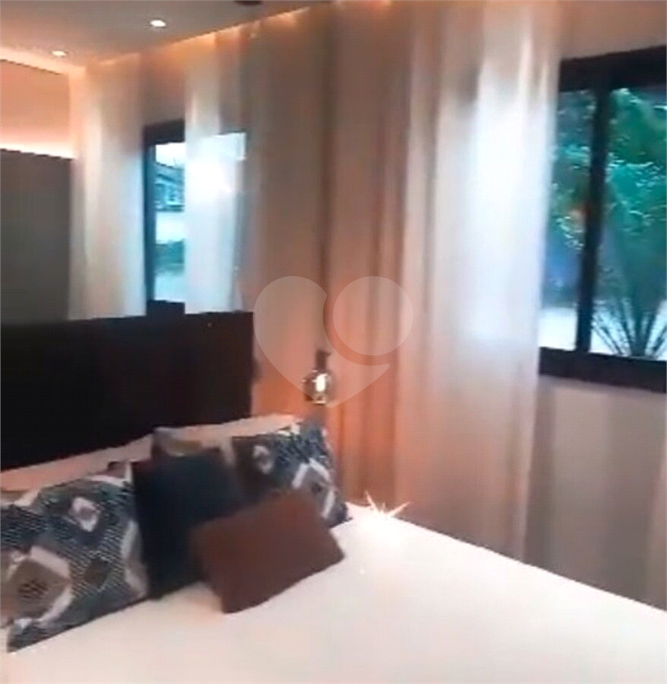 Apartamento à venda com 2 quartos, 39m² - Foto 25