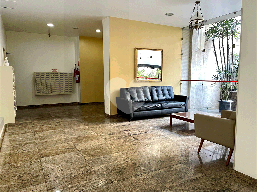 Apartamento de 45m, no centro 1 dormitório 1 vaga