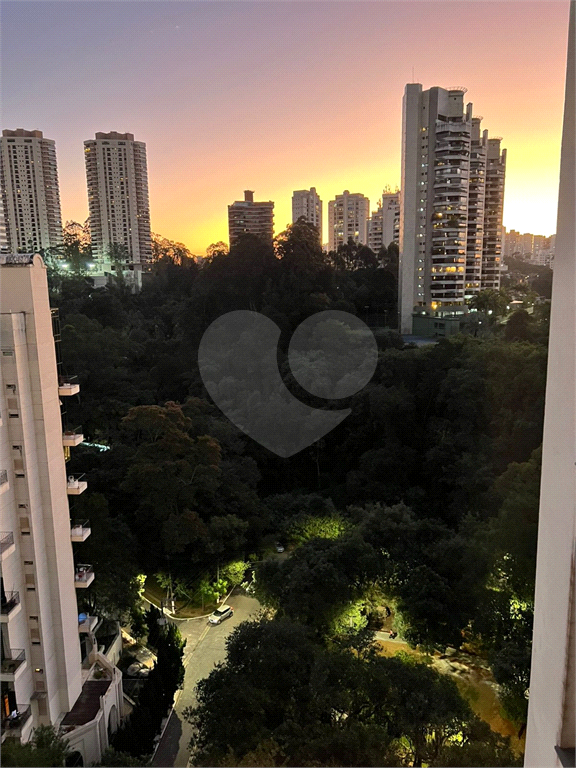 APARTAMENTO em PANAMBY