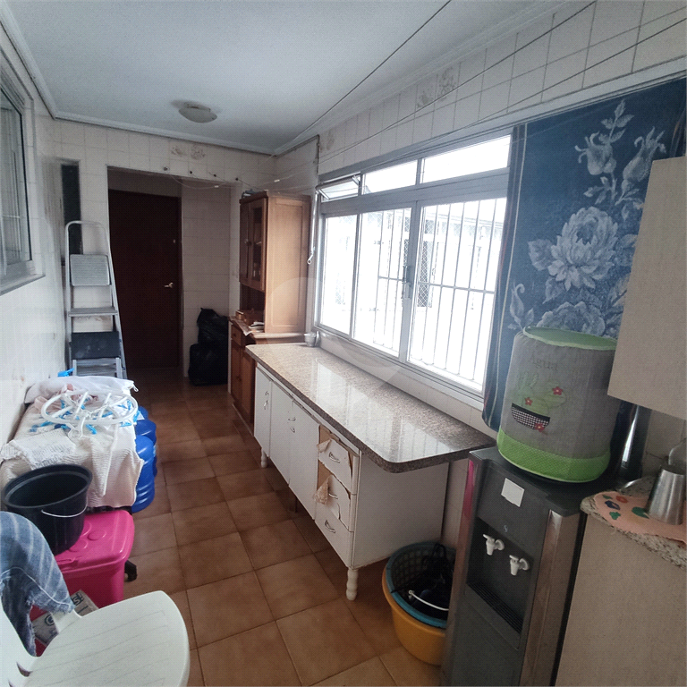 Apartamento à venda com 4 quartos, 210m² - Foto 27