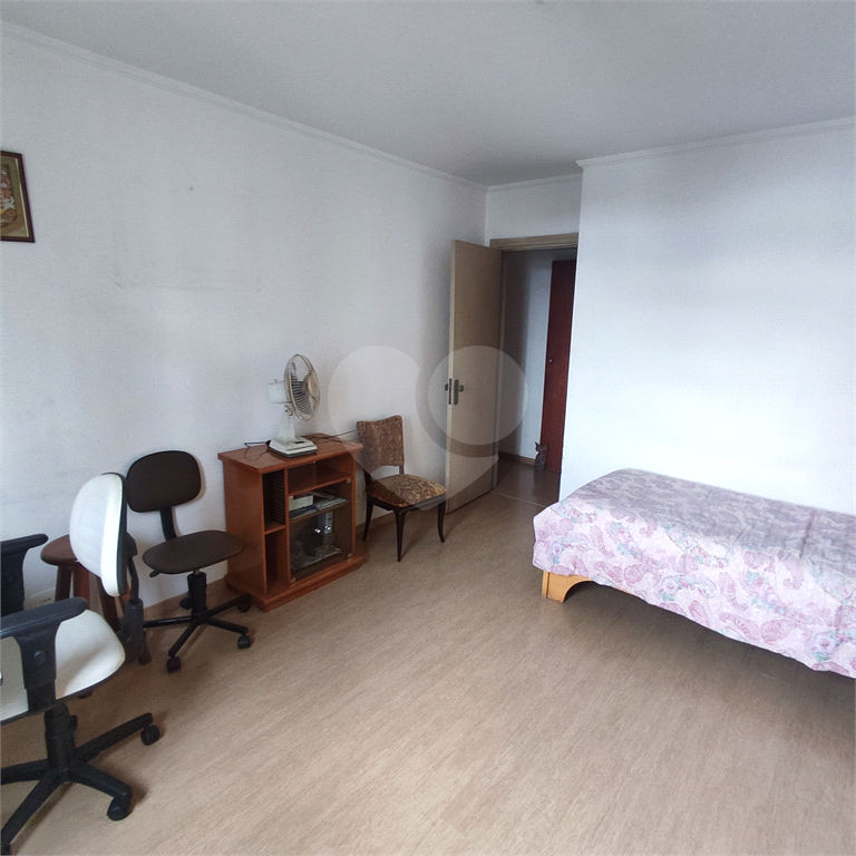 Apartamento à venda com 4 quartos, 210m² - Foto 9