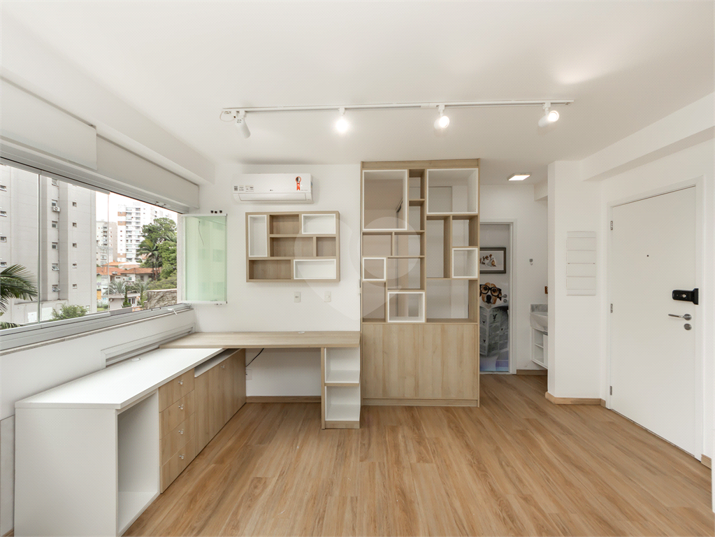 APARTAMENTO 1 DORMITÓRIO À VENDA NA SAÚDE