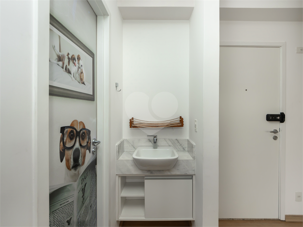 APARTAMENTO 1 DORMITÓRIO À VENDA NA SAÚDE
