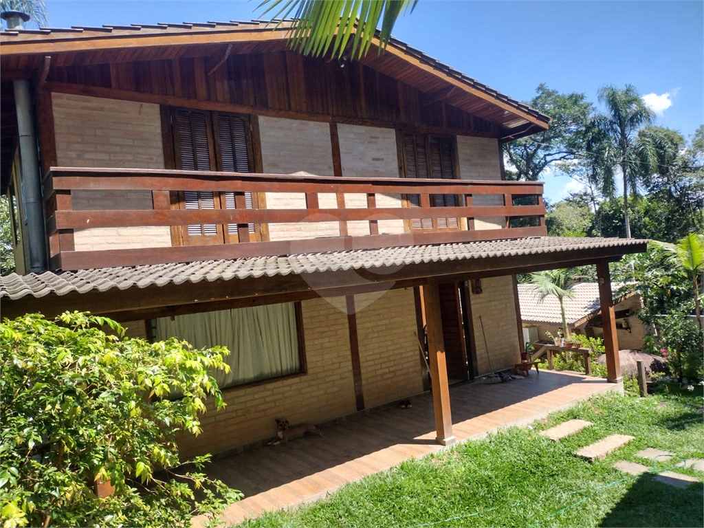 Casa de Condomínio à venda com 4 quartos, 290m² - Foto 4