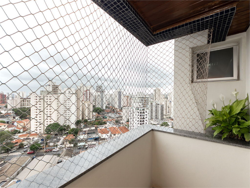 Apartamento - Via Gumercindo - 2 Dormitórios - 2 Banheiros - 2 Vagas