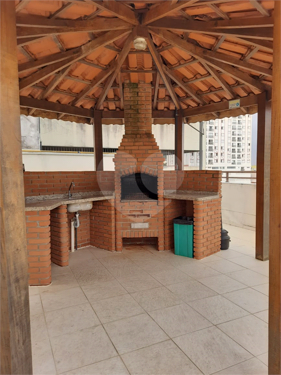 APARTAMENTO em HORTO