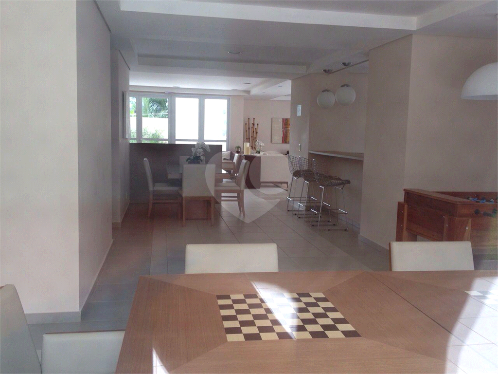 APARTAMENTO em MORUMBI