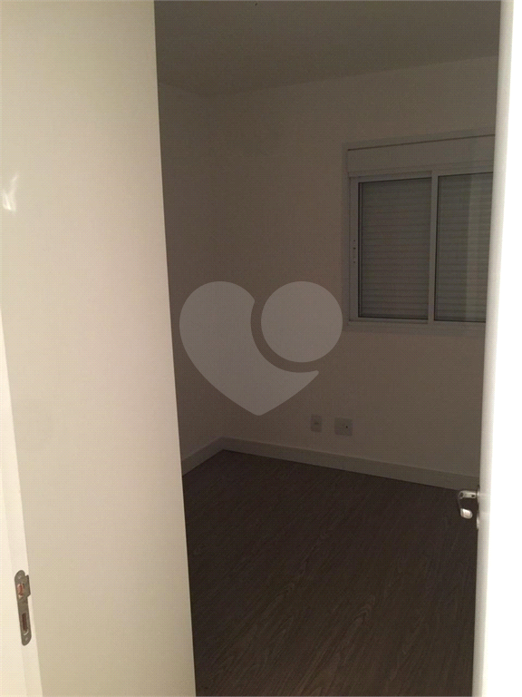 APARTAMENTO em MORUMBI