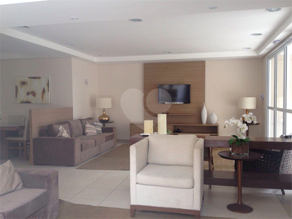 APARTAMENTO em MORUMBI