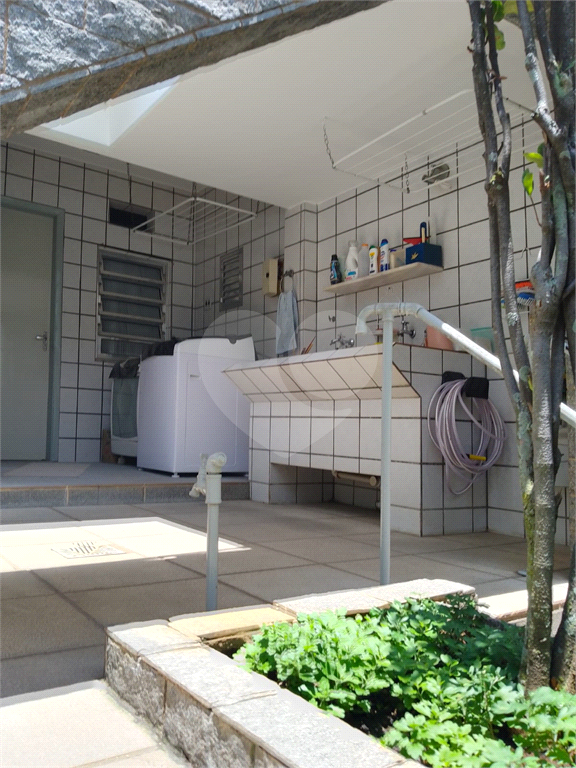Sobrado Sofisticado de 335 m² no Coração do Jardim França