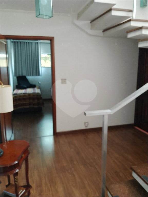 Sobrado Sofisticado de 335 m² no Coração do Jardim França