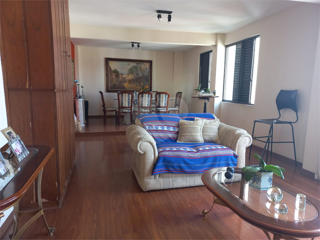 Água Fria Rua Casa Forte Apartamento à venda com  185 m² 3 dormitórios sendo 1 suíte 2 vagas!!