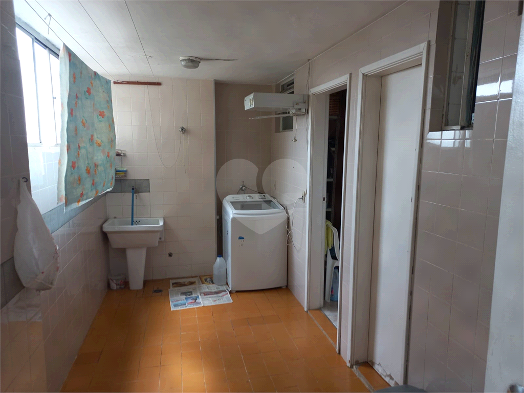 Água Fria Rua Casa Forte Apartamento à venda com  185 m² 3 dormitórios sendo 1 suíte 2 vagas!!