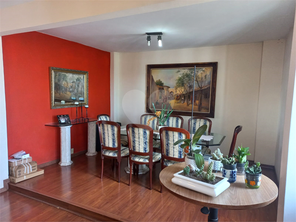 Água Fria Rua Casa Forte Apartamento à venda com  185 m² 3 dormitórios sendo 1 suíte 2 vagas!!