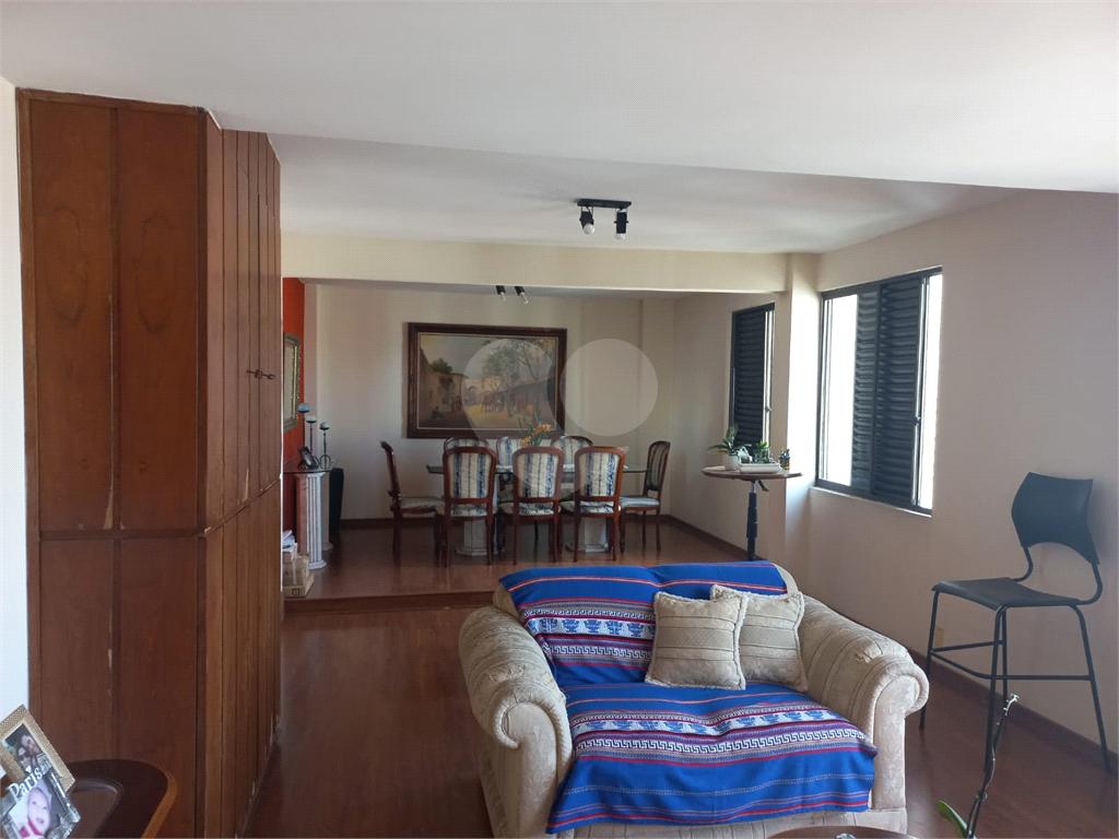 Água Fria Rua Casa Forte Apartamento à venda com  185 m² 3 dormitórios sendo 1 suíte 2 vagas!!