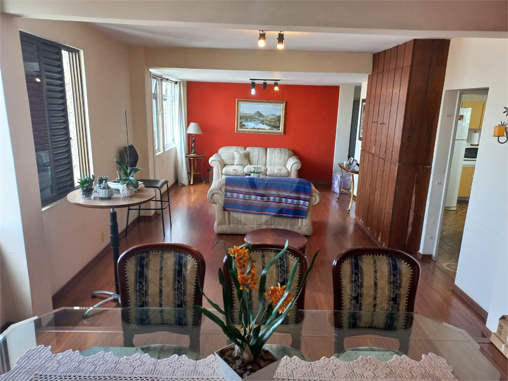 Água Fria Rua Casa Forte Apartamento à venda com  185 m² 3 dormitórios sendo 1 suíte 2 vagas!!