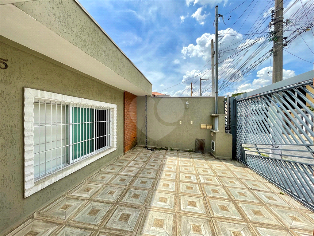 Sobrado reformado na Vila Medeiros.