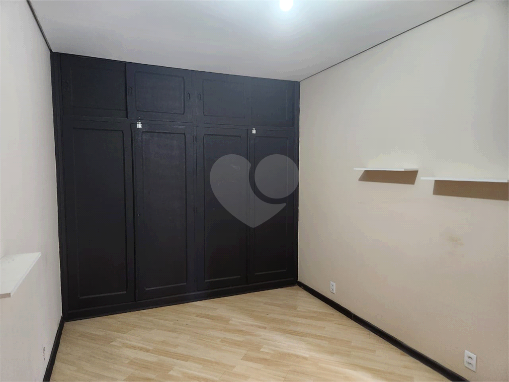 Terreno com 1536 m2