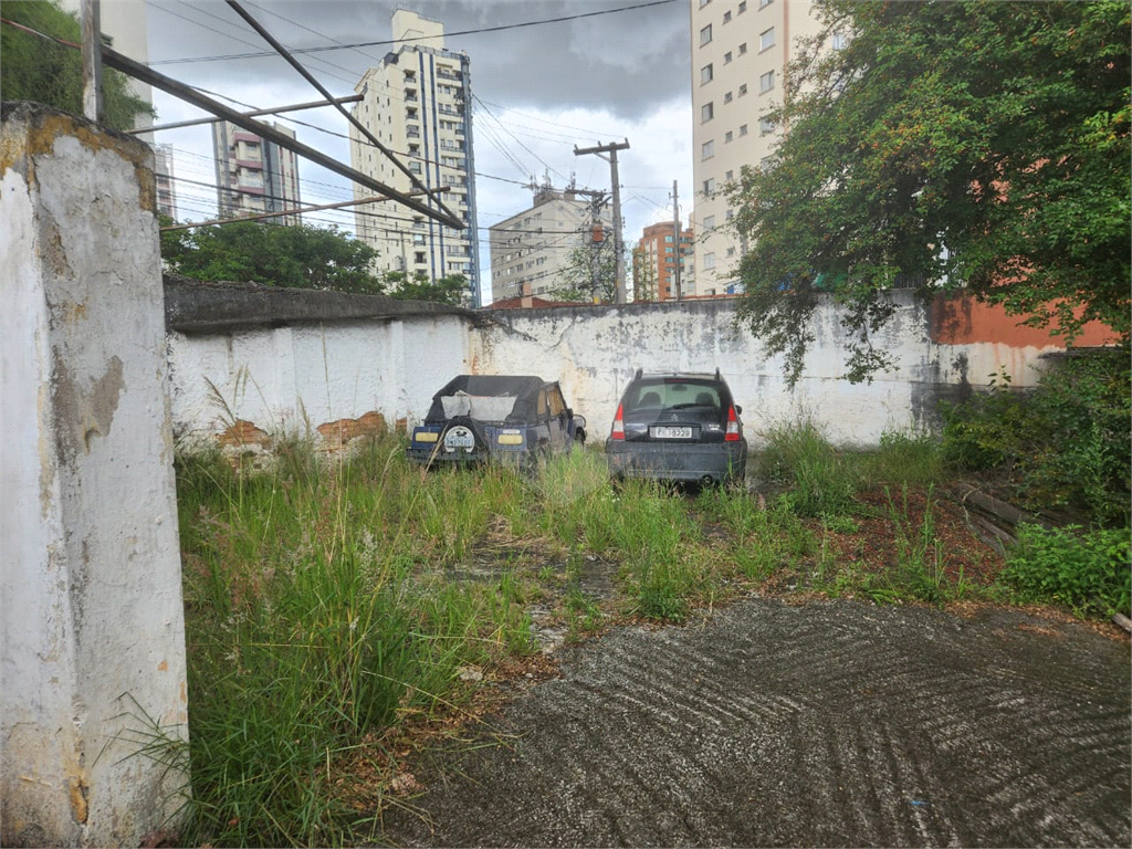 Terreno com 1536 m2