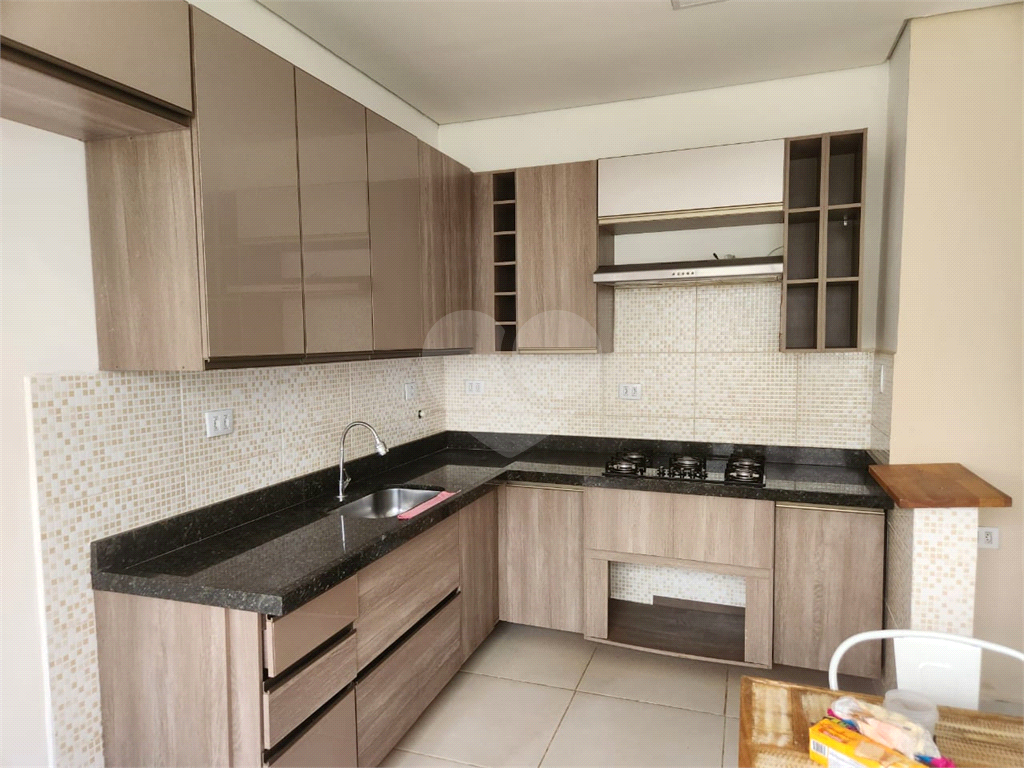 Terreno com 1536 m2